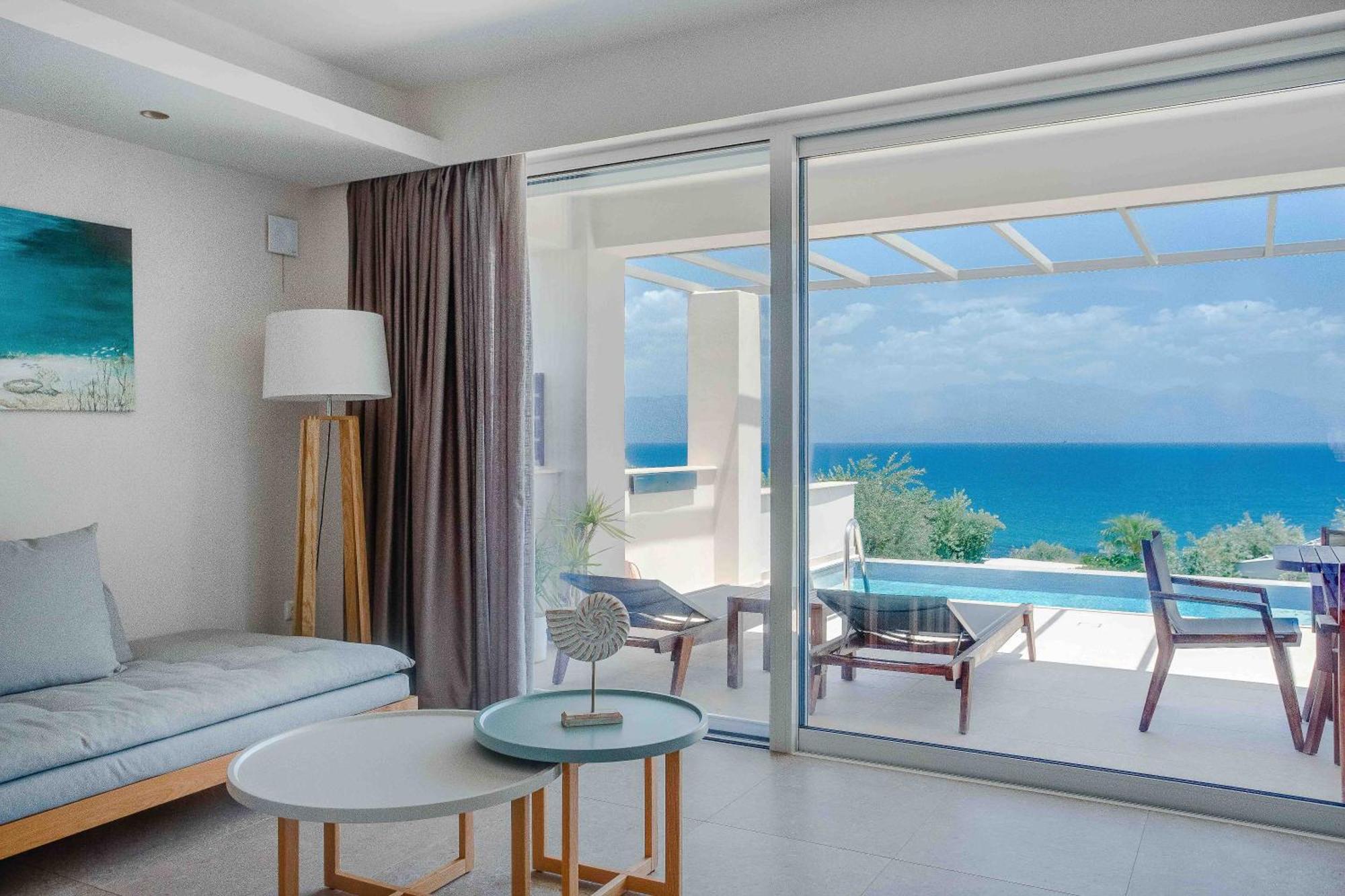 Otel Colonides 4*